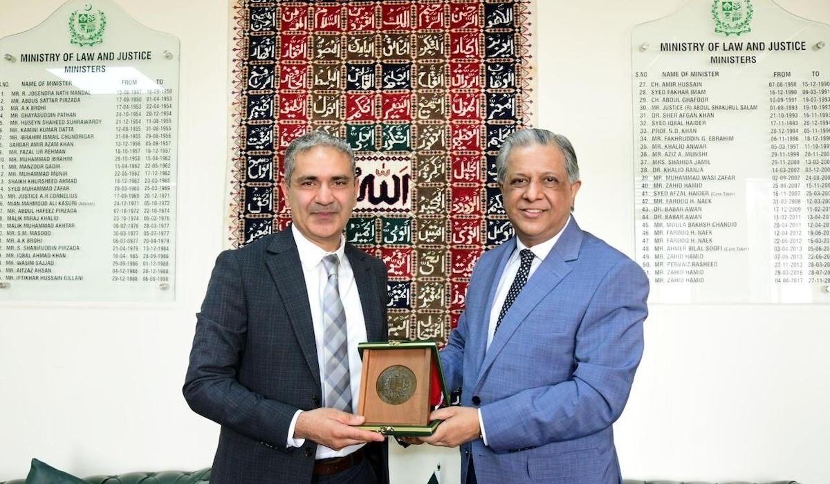 Canada, Pakistan Discuss Strengthening Trade and Human Rights Cooperation