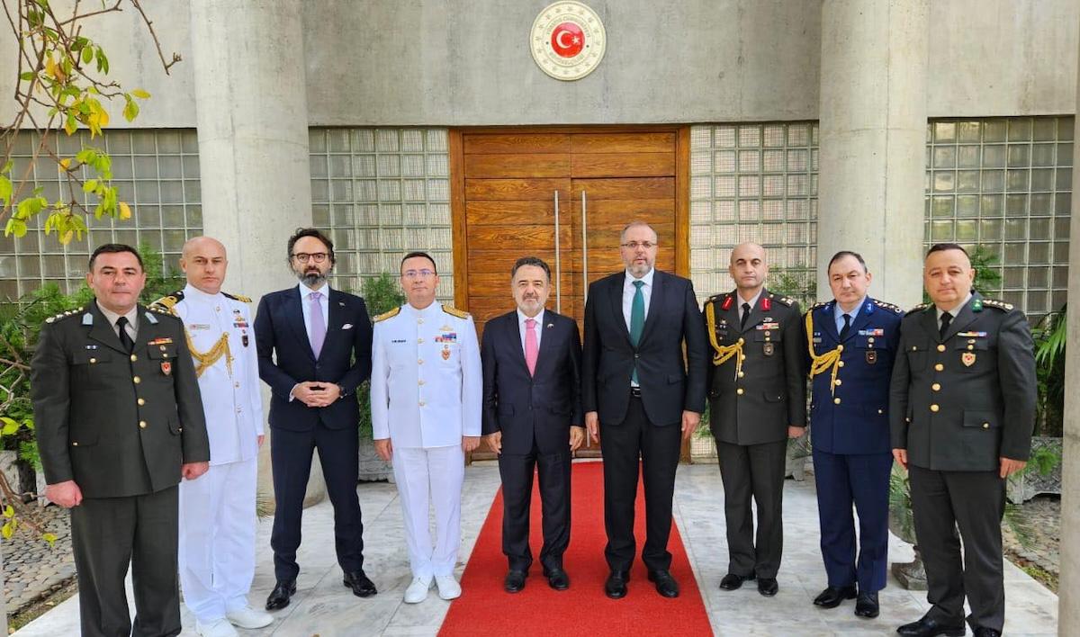 Ambassador Neziroğlu Hosts Türkiye’s National Defence University Rector in Islamabad
