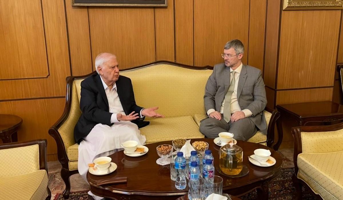 Russian Ambassador Meets Qaumi Watan Party Chief Aftab Sherpao