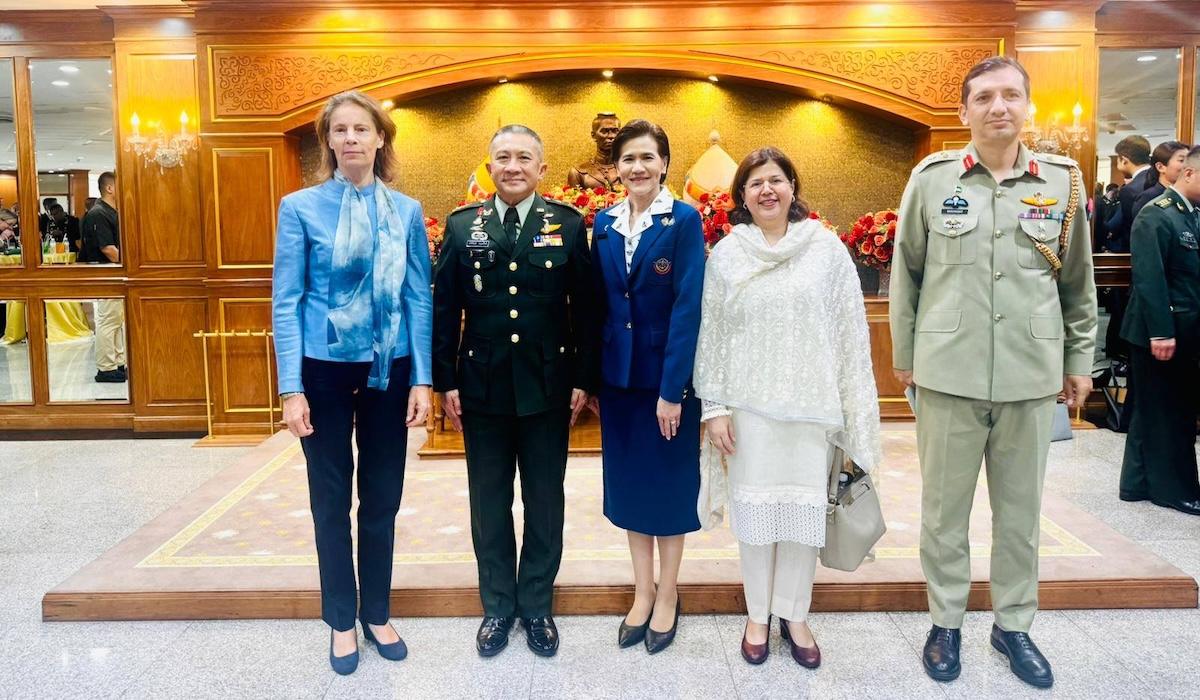 Pakistan Envoy Attends Thai Armed Forces Change of Command Ceremony